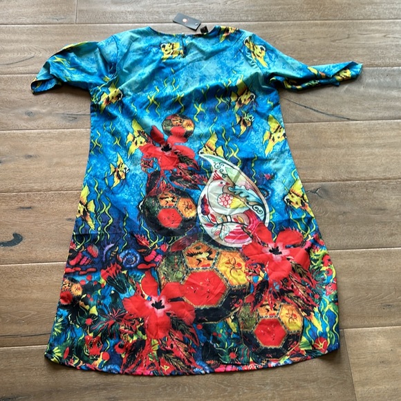 Laklook Dress Coverup - Picture 4 of 4